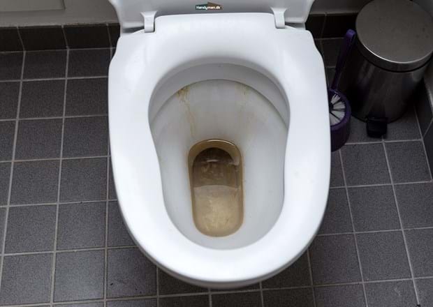 Rensning af toilet