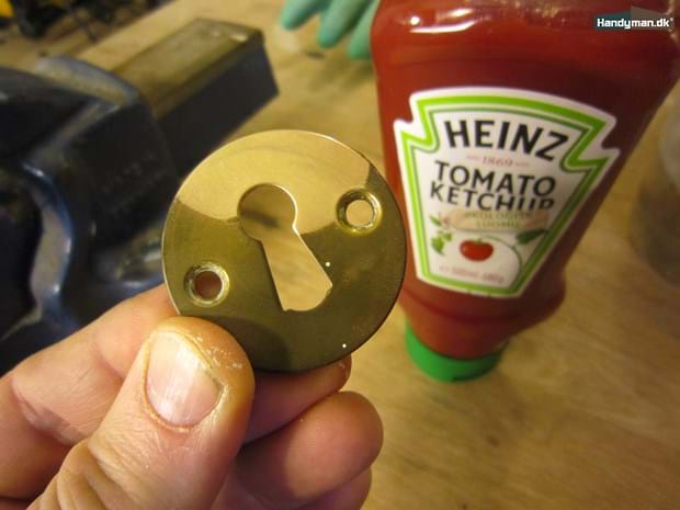 Tomat ketchup kan pudse kobber