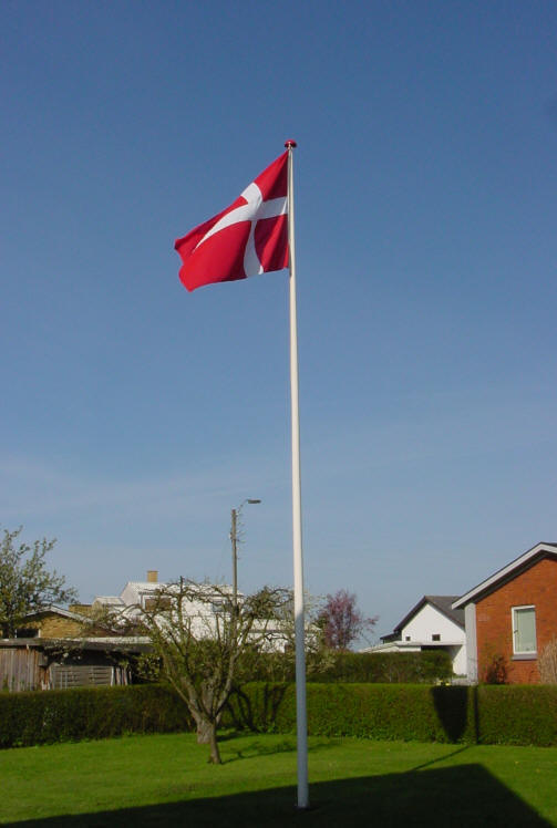 Maling af flagstangen