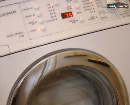 Ved tøj der tåler vask på max. 40 grader