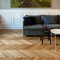 Chevron giver din bolig et moderne look - her er fordelene ved fransk sildebensparket